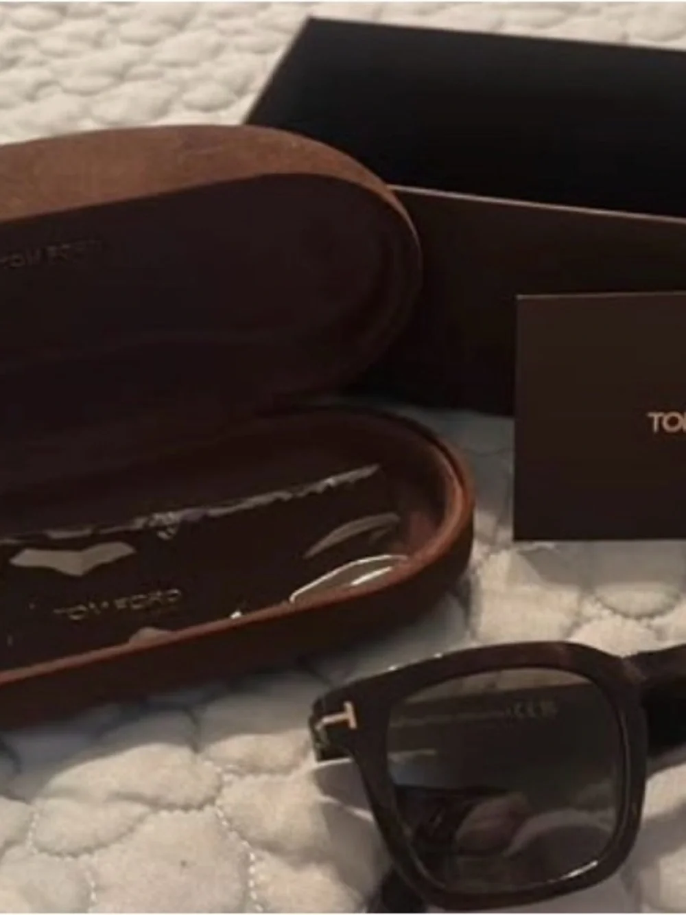 Auth Tom Ford Brown Leather Toiletry/Accessory Case with Dark Brown Accents